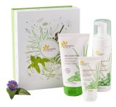 Coffret Aloe Vera: mousse + gel d'aloe vera + crème hydratante Coffret Aloe Vera: mousse + gel d'aloe vera + crème hydratante